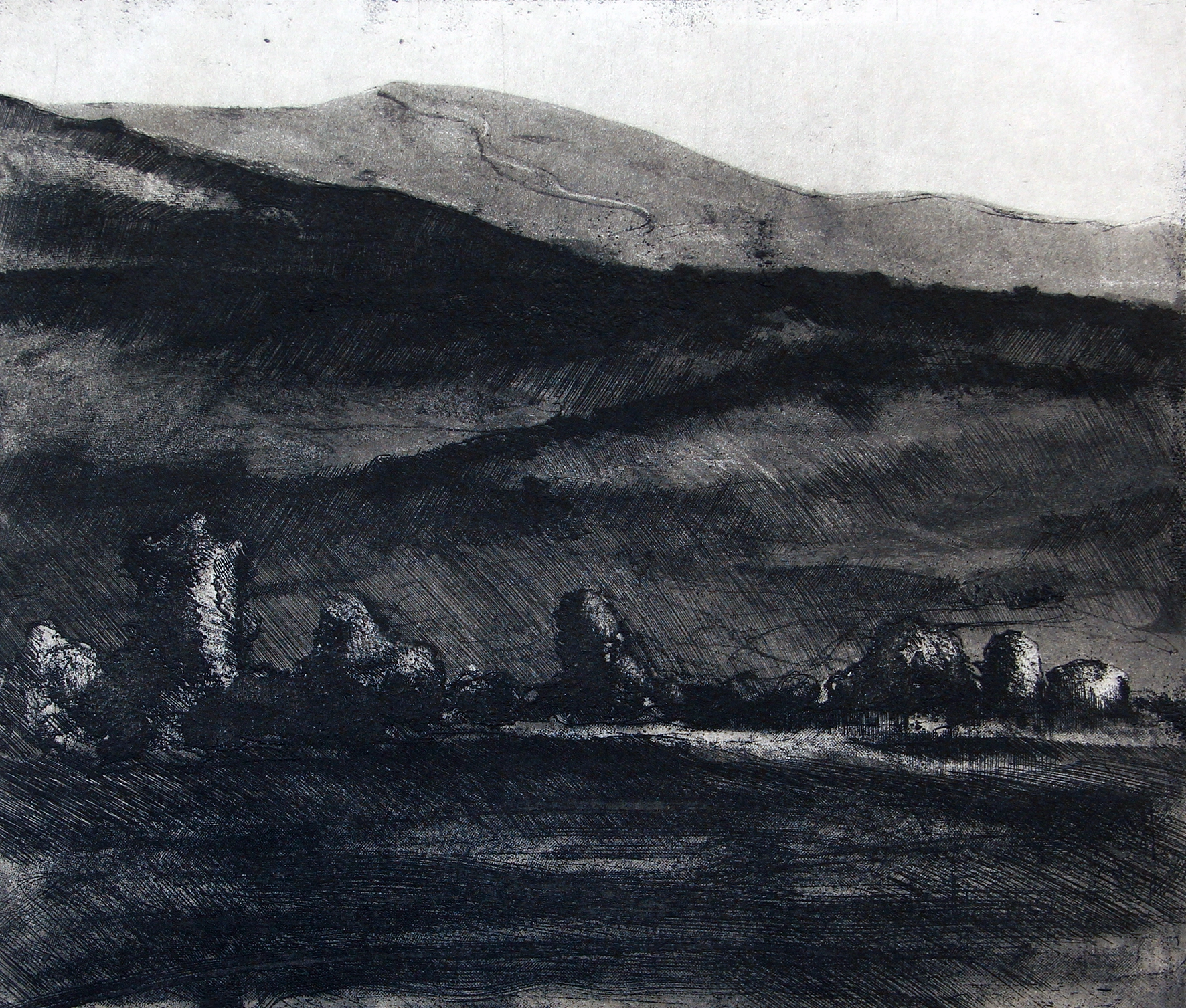 Camino a la cumbre.
Aguafuerte sobre latón,  29,5 x 35 cm